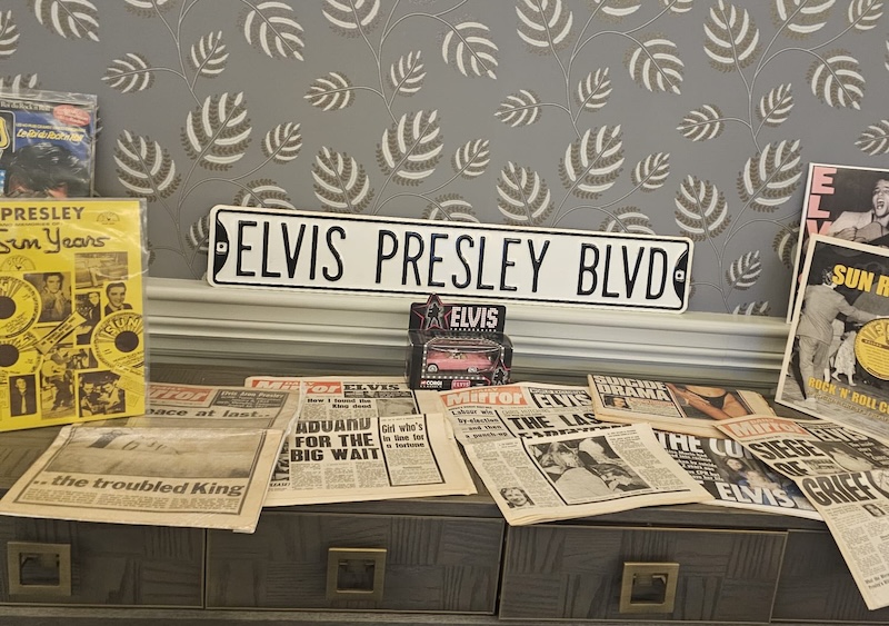 elvis presley memorabilia